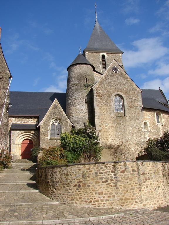 Le Relais De La Caleche Saint-Denis-dʼAnjou Exterior foto